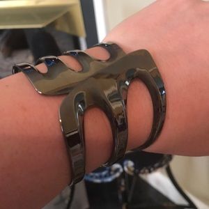 Hematite metal hinge bracelet